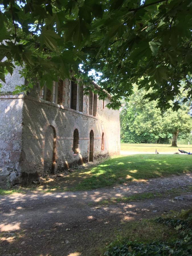 Cabanes Et Chambre A La Bernardiere Sevremoine Exterior foto